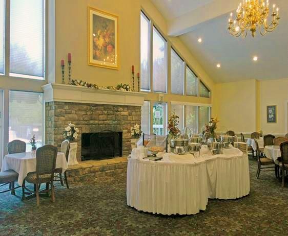 Rime Garden Inn & Suites Irondale 내부 사진
